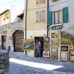 Sopralago Ein In Traumlage Am Gardasee By Interhome * Malcesine